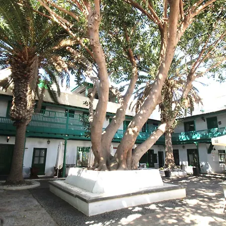 Holistic Retreat - Heart Of Plaza Pueblo Marinero Διαμέρισμα Costa Teguise